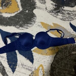 Body by Victoria strapless bra